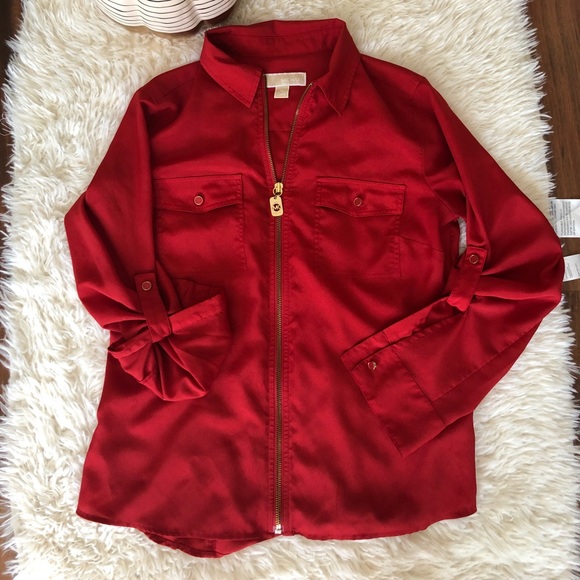 Michael Kors Tops - 🍒🍒Michael Kors Size M